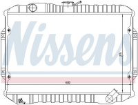 Chladič motoru NISSENS 62815