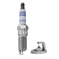 Zapalovací svíčka BOSCH (BO 0242235767)