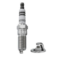 Zapalovací svíčka BOSCH (BO 0242229785)