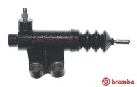 Pomocný spojkový válec BREMBO E30015 Pomocný spojkový válec BREMBO E30015