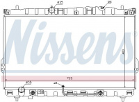 Chladič motoru NISSENS 67033 Chladič motoru NISSENS 67033