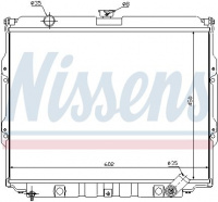 Chladič motoru NISSENS 67021 Chladič motoru NISSENS 67021